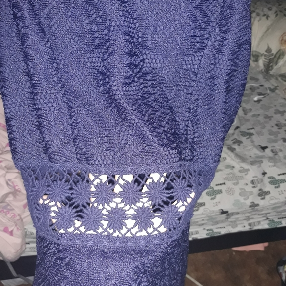 Navy blue lace dress - Picture 2 of 3